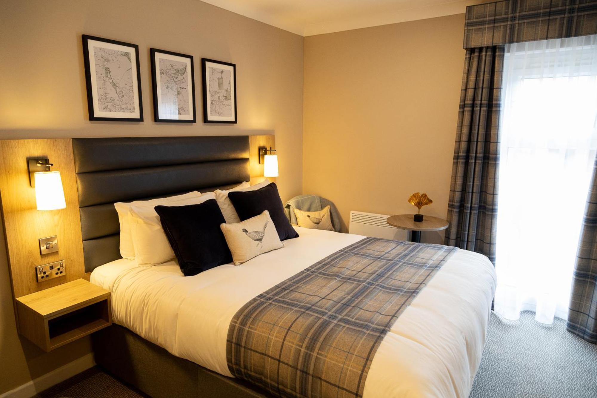 De Vere Horsley Estate East Horsley Εξωτερικό φωτογραφία